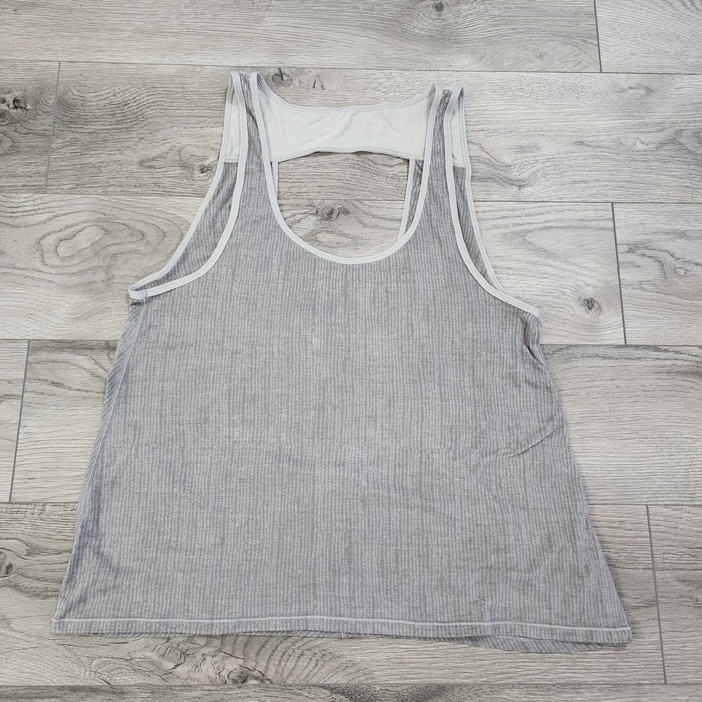 Lululemon Open Back Tank Top S/M 4 or 6 Gray Swoop RARE READ
